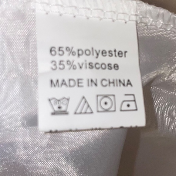 NWOT Girl's Barbie costume Size 140 9/10 Years With Accessories - Picture 11 of 15